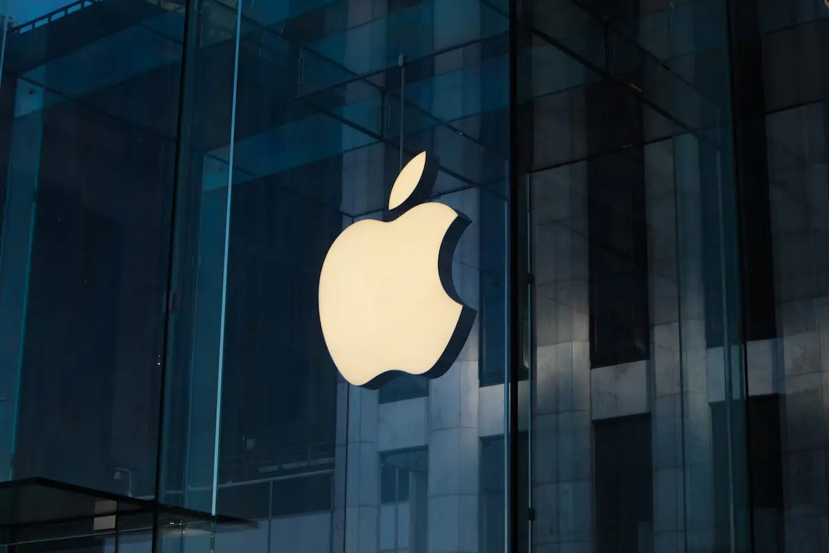 dlaczego-apple-tak-latwo-i-szybko-podbilo-rynek-smartfonow